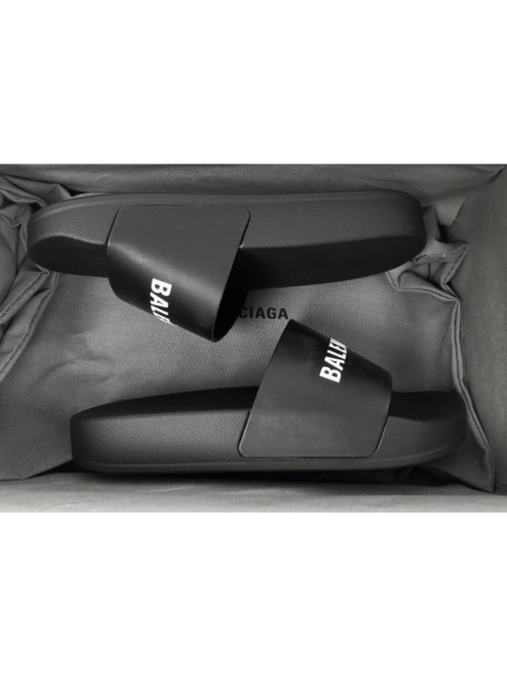 Balenciaga Kids Boys Girls Logo Pool Slides Sandals Black Size 28, US 11 - Italy - Picture 3 of 6